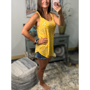 "Ditsy Daisy" Sexy Ditsy Floral Floaty Scoop Neck Summer Sleeveless Tank Top Yellow