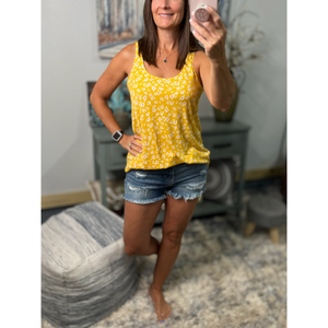 "Ditsy Daisy" Sexy Ditsy Floral Floaty Scoop Neck Summer Sleeveless Tank Top Yellow