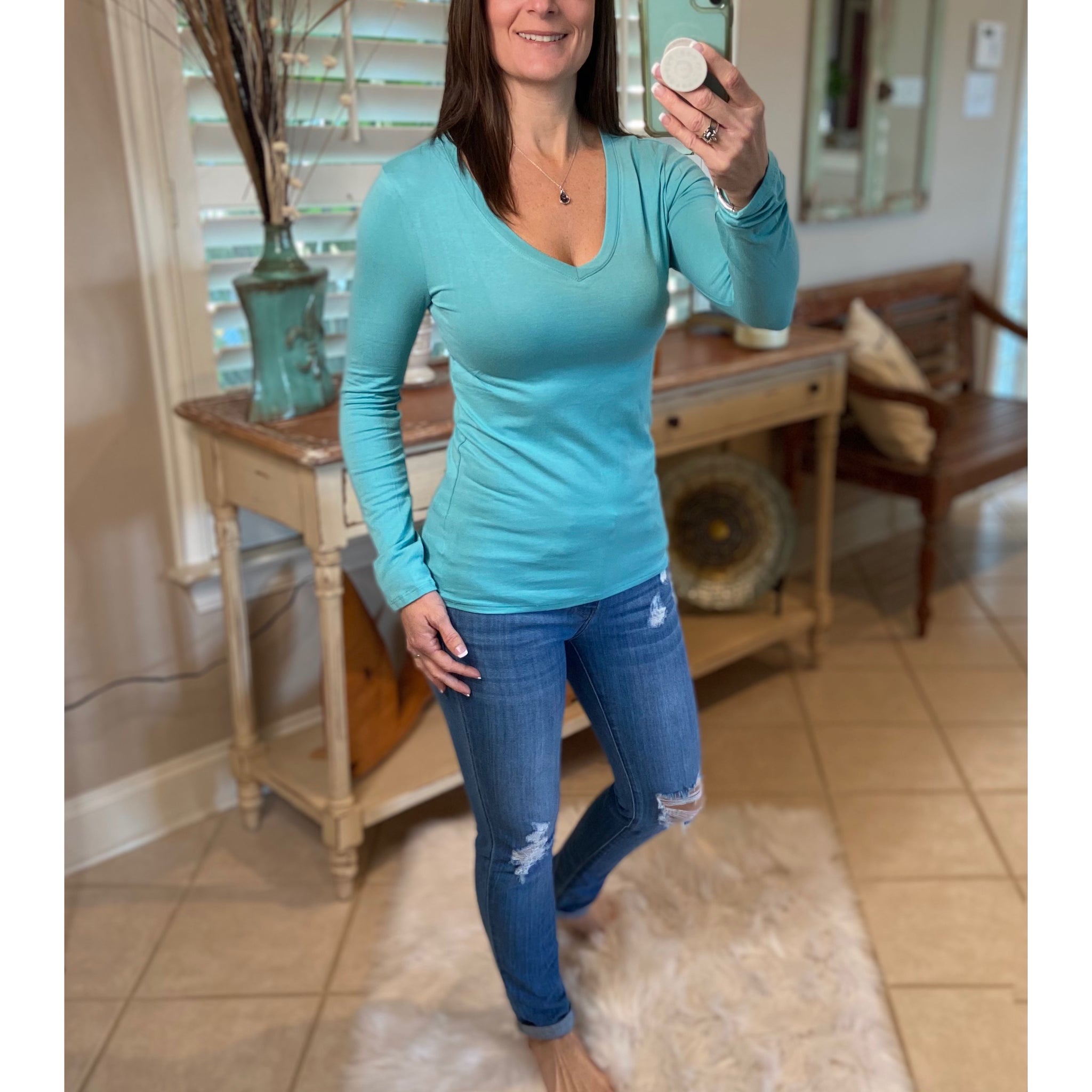 "Easygoing" Slimming V Neck Low Cut Long Sleeve Tissue Basic Baby Shirt Top Mint