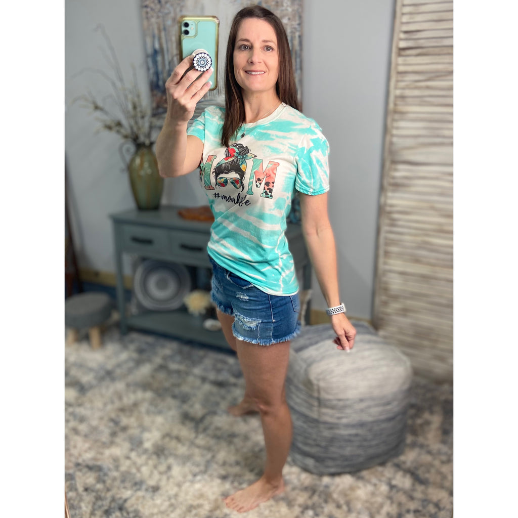 “Mom” #momlife Messy Bun Sunglasses Headband Bleached Sublimation Boyfriend Basic Tee Shirt Green S/M/L/XL/2X
