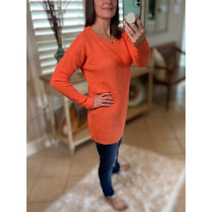 “Undone” Waffle Hi-Low Rounded Hem Long Sleeve Round Neck Tunic Sweater Coral