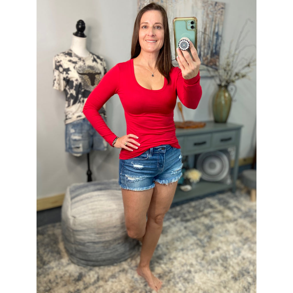 “Easygoing” Slimming Scoop Neck Low Cut L/S Tissue Basic Baby Shirt Top Red S/M/L