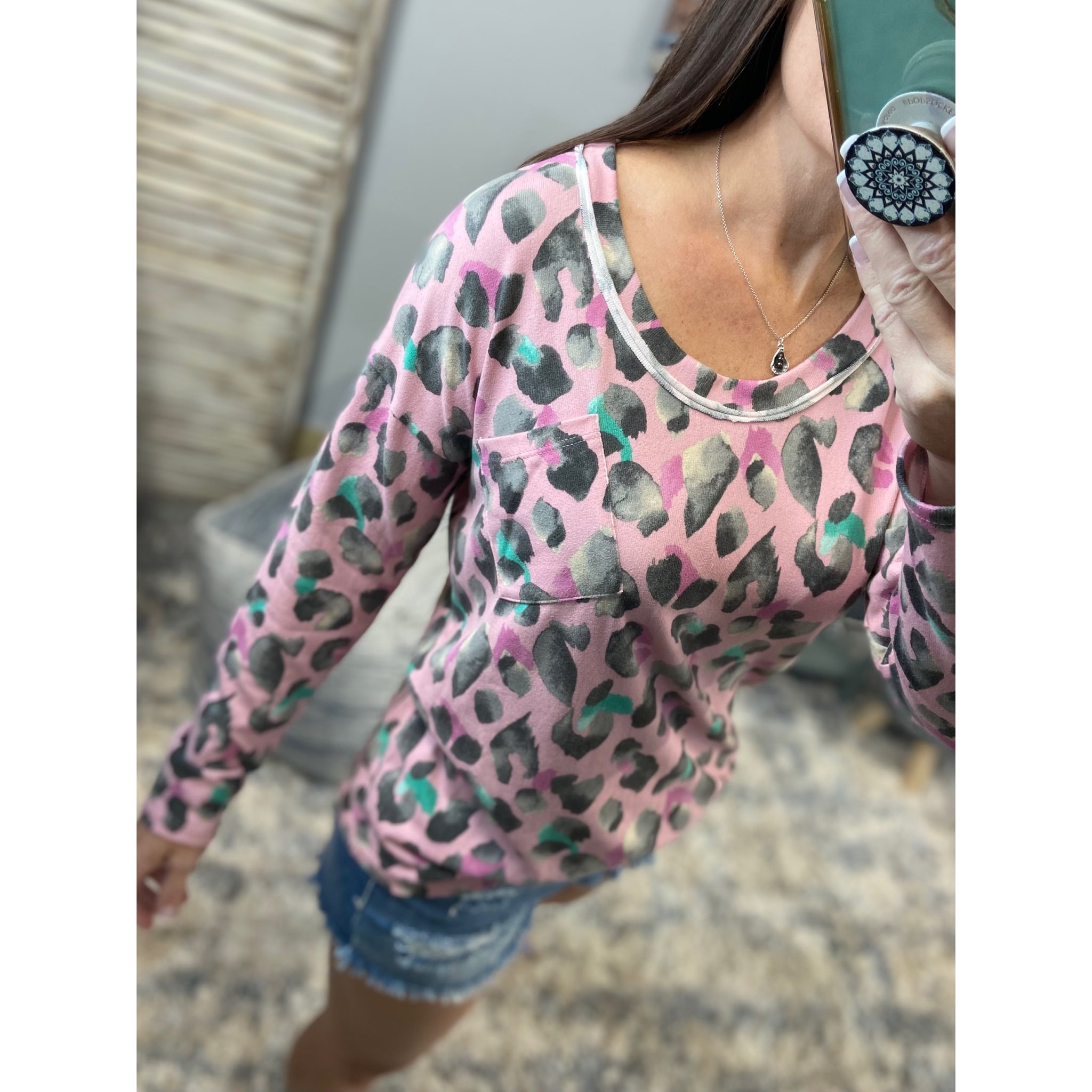 “Hailey” Round Neck Leopard Animal Print Pocket Long Sleeve Pink