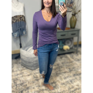 “Easygoing” Loose Slimming V Neck Low Cut Long Sleeve Tissue Basic Baby Shirt Top Lilac