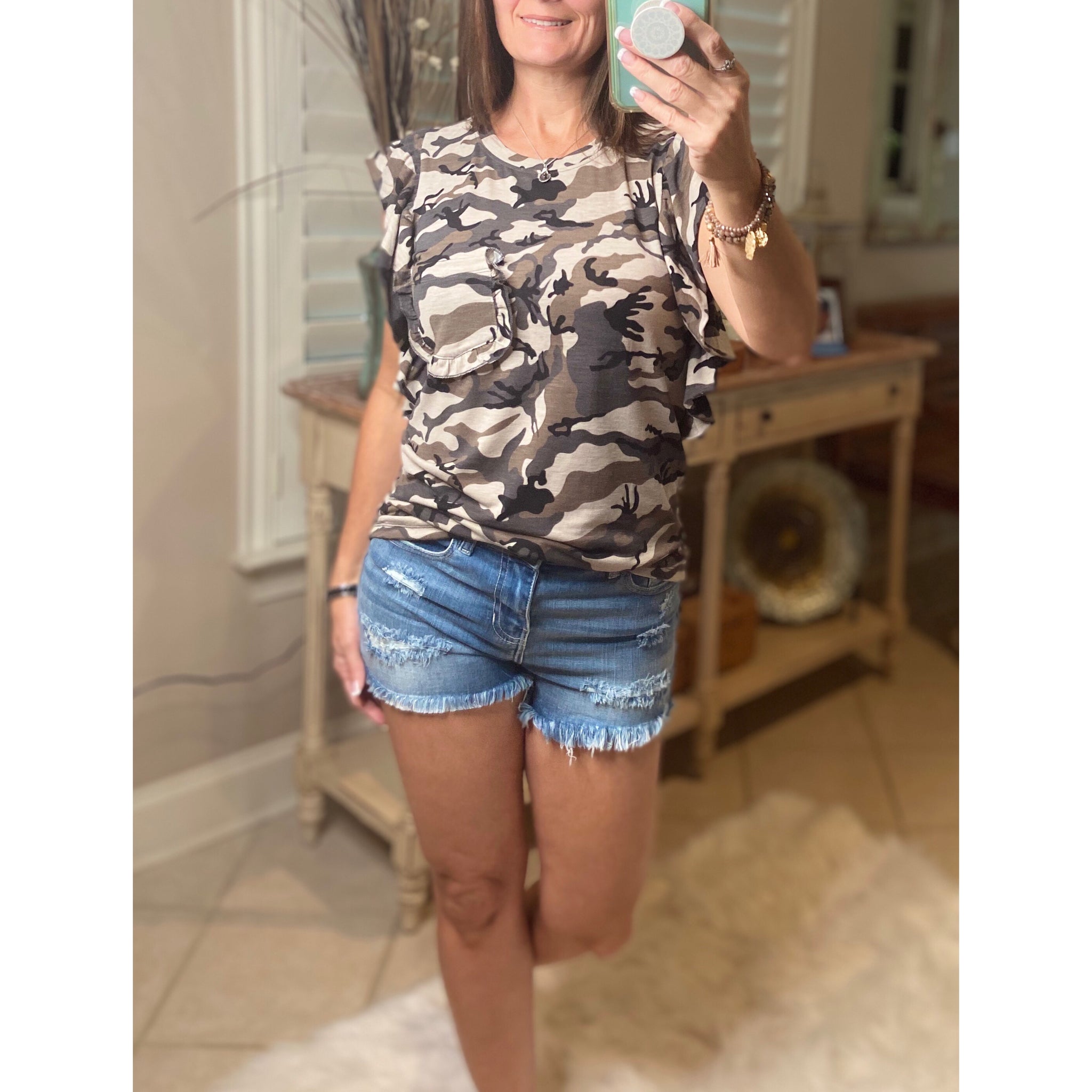 “She’s ALL Girl” Camouflage Ruffle Pocket Short Cap Sleeve Crew Neck Floaty Dressy Tank Top Gray