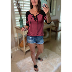 “Game Changer” Sporty 3/4 Sleeve Lace Up V-Neck Raglan Jersey Sporty Stretch Shirt Maroon