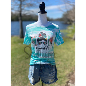 “Mom” #momlife Messy Bun Sunglasses Headband Bleached Sublimation Boyfriend Basic Tee Shirt Green S/M/L/XL/2X