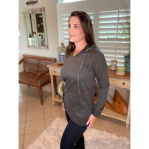 “I Can’t Wait for Winter” Kangaroo Pocket Drawstring Hoodie Banded Bottom Raglan Sleeve Gray