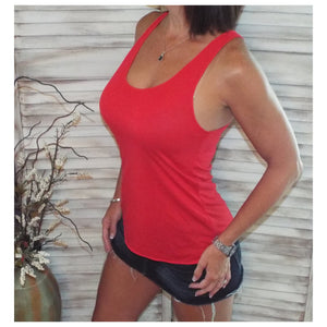 Sexy Scoop Neck Racerback Floaty Sleeveless Raw Edge Hem Tank Top Red S/M/L