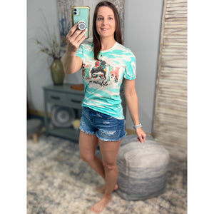 “Mom” #momlife Messy Bun Sunglasses Headband Bleached Sublimation Boyfriend Basic Tee Shirt Green S/M/L/XL/2X