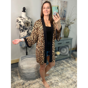 “Express Yourself” Leopard Contrast Trim Long Open Front Kimono Cardigan Pocket Light 3/4 Sleeve Brown S/M/L/XL