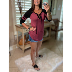 “Game Changer” Sporty 3/4 Sleeve Lace Up V-Neck Raglan Jersey Sporty Stretch Shirt Maroon