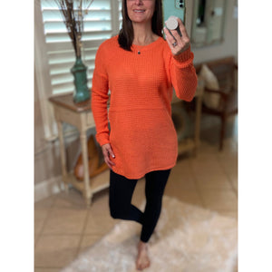 “Undone” Waffle Hi-Low Rounded Hem Long Sleeve Round Neck Tunic Sweater Coral