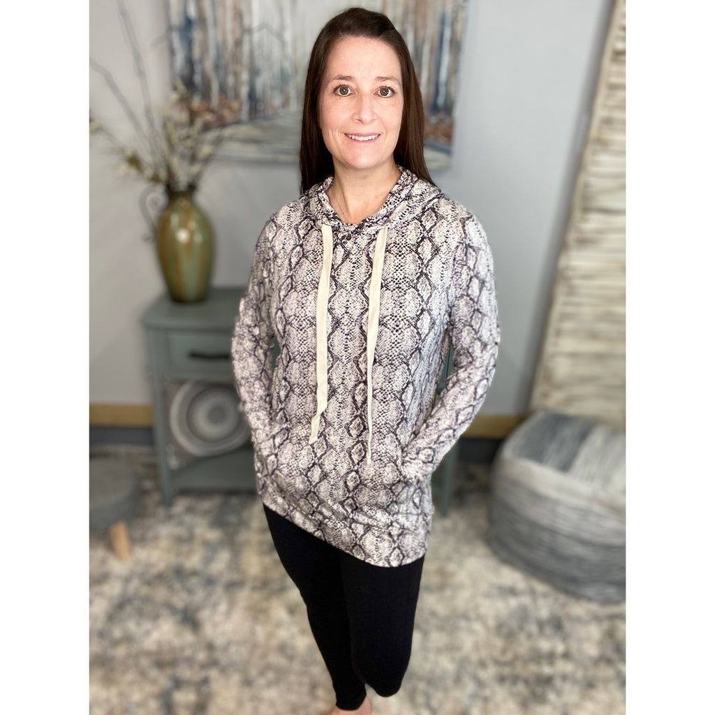 “Sahara” Snake Print Kangaroo Pocket Drawstring Long Sleeve Hoodie Gray Black