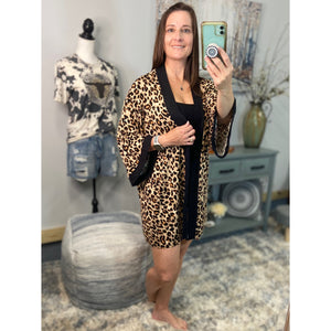 “Express Yourself” Leopard Contrast Trim Long Open Front Kimono Cardigan Pocket Light 3/4 Sleeve Brown S/M/L/XL