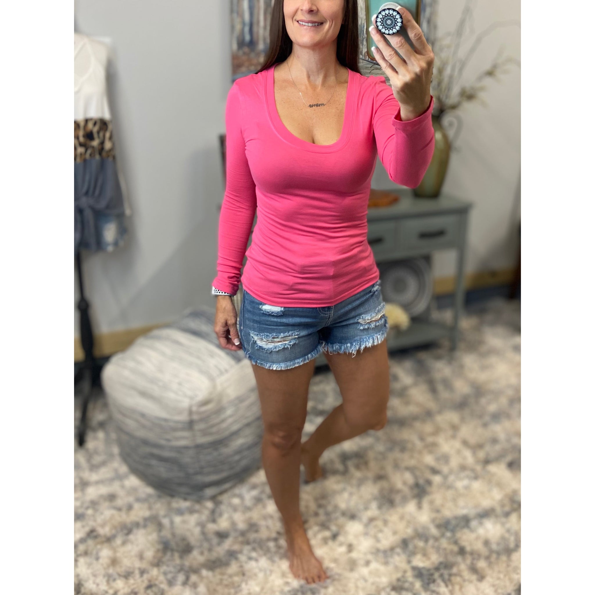 “Easygoing” Slimming Scoop Neck Low Cut L/S Tissue Basic Baby Shirt Top Pink S/M/L