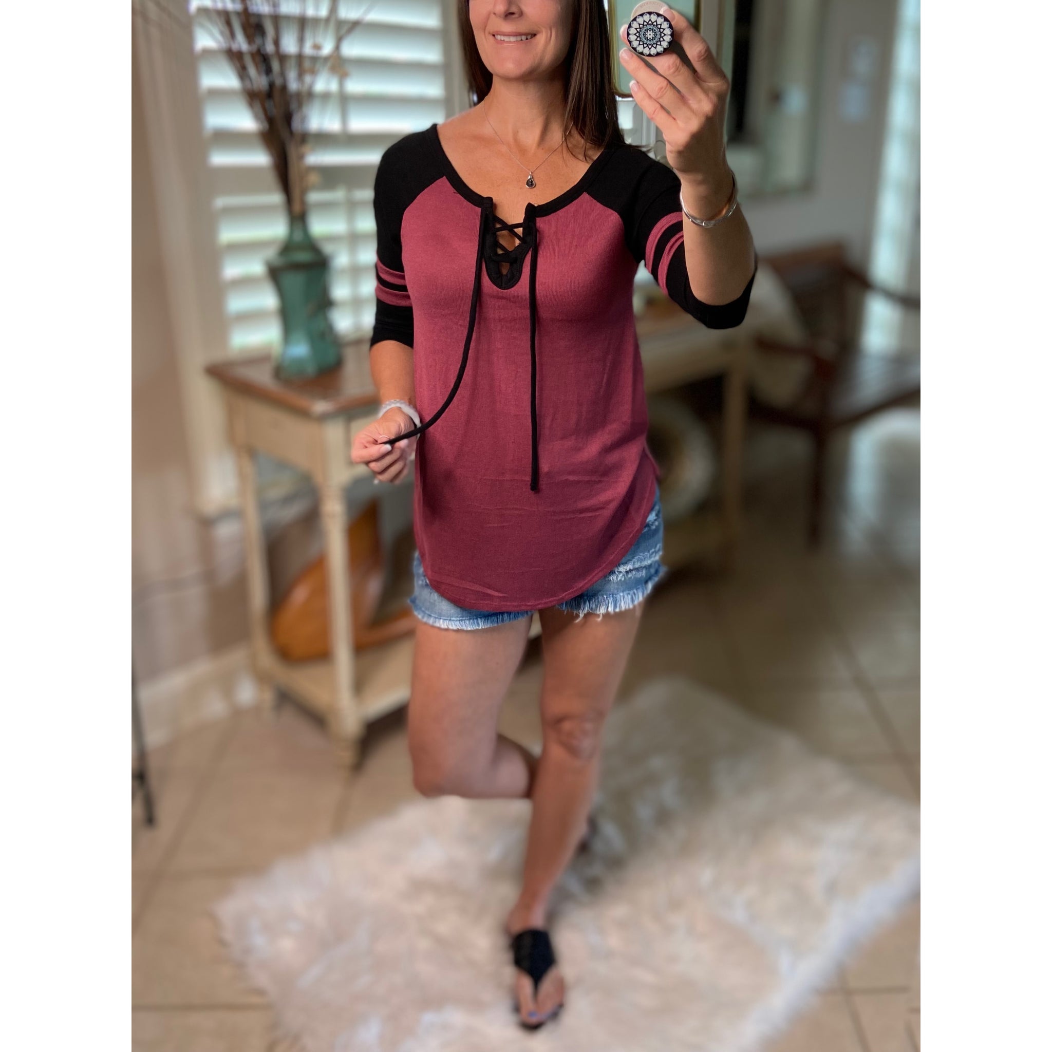 “Game Changer” Sporty 3/4 Sleeve Lace Up V-Neck Raglan Jersey Sporty Stretch Shirt Maroon