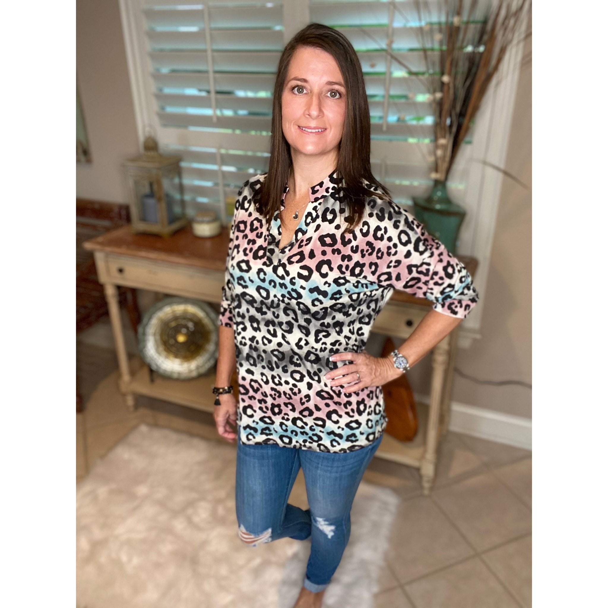 “Don’t Fight It” Gabby Leopard Ombré Print V-Neck Tunic Flowy Boxy Charcoal