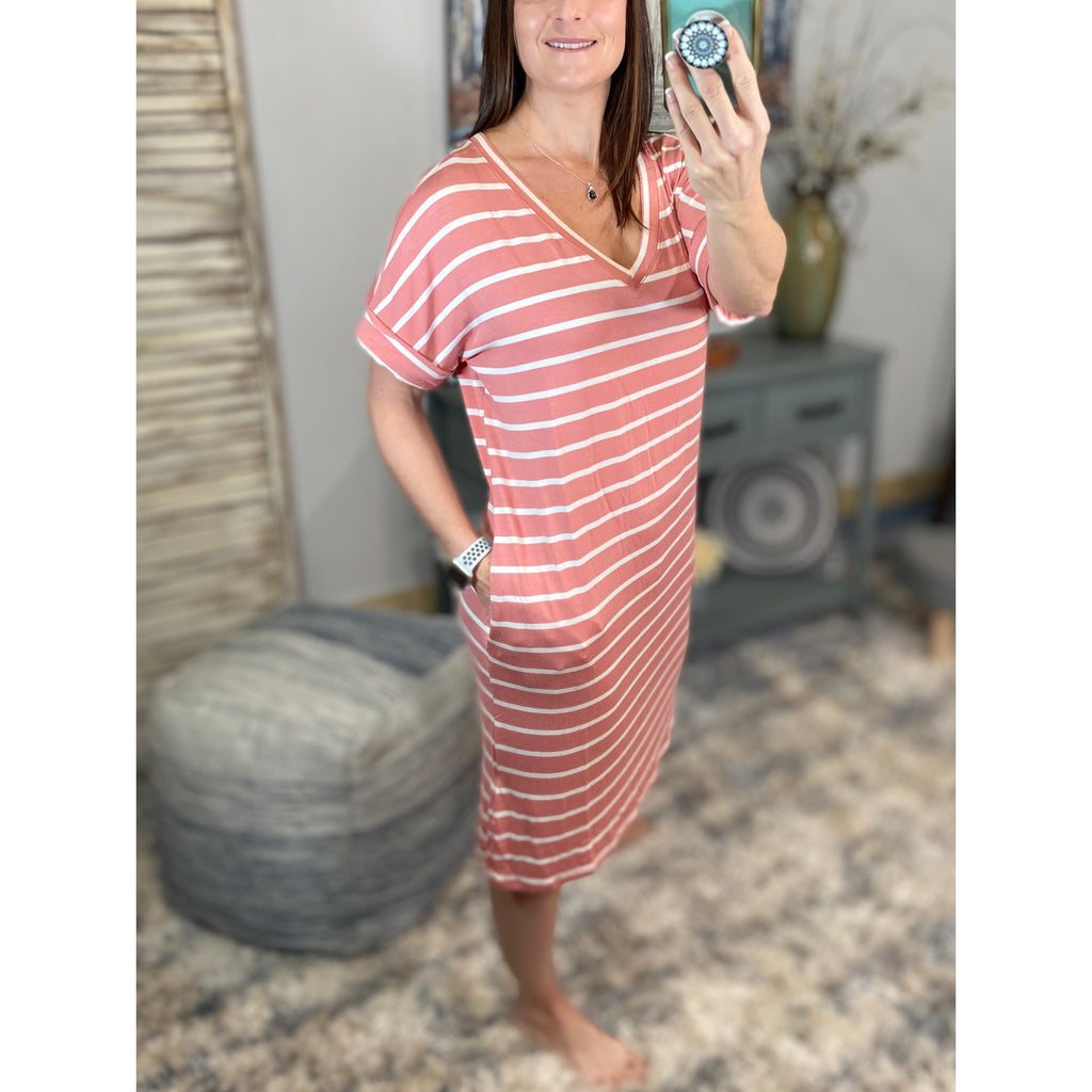 "Think Out The Box" Boxy V Neck Striped Rolled Sleeve Pockets Summer Tee Shirt Dress Pink