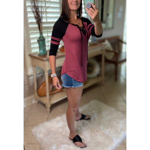 “Game Changer” Sporty 3/4 Sleeve Lace Up V-Neck Raglan Jersey Sporty Stretch Shirt Maroon