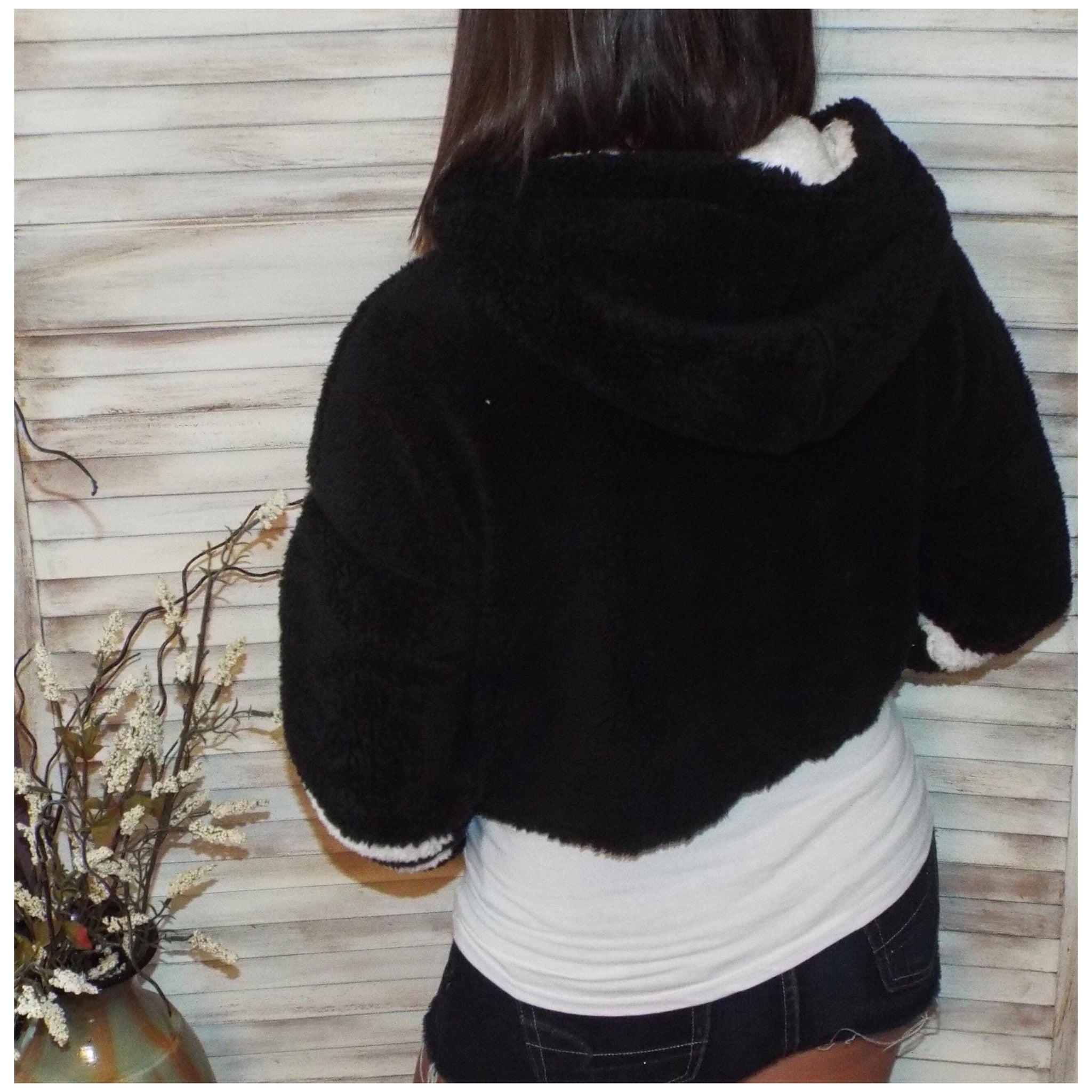 Sporty Sherpa Fleece Stripes Sleeves L/S Plush Hoodie Cropped Jacket Black S/M/L