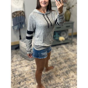 Sporty Athletic Hacci Contrast Sweater Knit Drawstring Hoodie Long Sleeve Gray