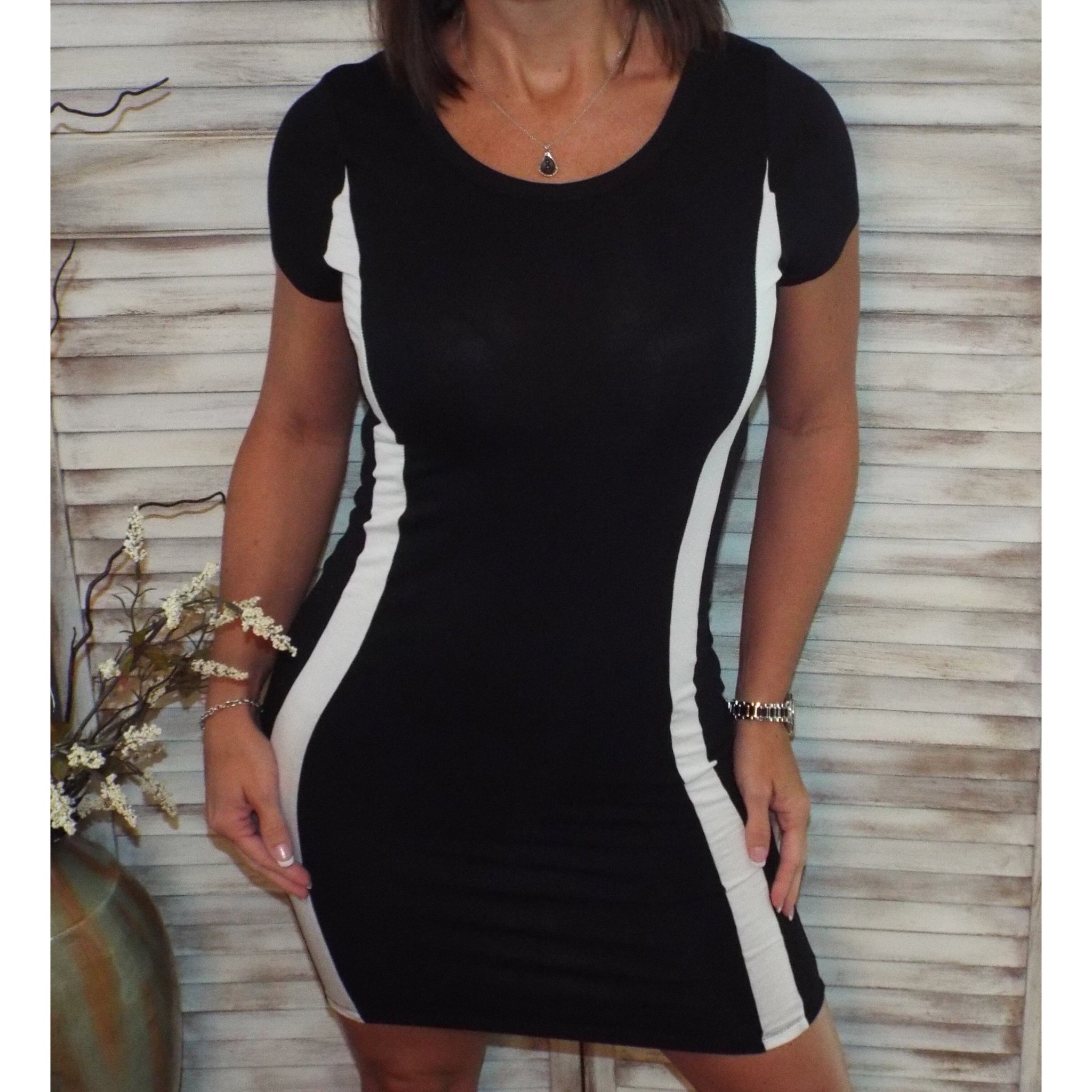 Sporty Bodycon Scoop Neck Short Sleeve Contrast Stripe Stretch Dress Black