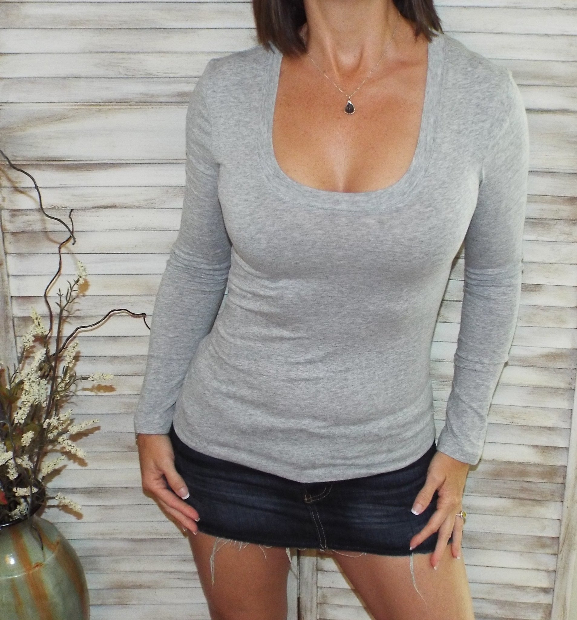 “Easygoing” Slimming Scoop Neck Low Cut L/S Tissue Basic Baby Shirt Top Gray 1X/2X/3X