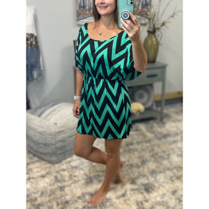 Sexy Chevron Zig Zag Print Batwing Dolman Elastic Waist Dress Black/Green S/M/L