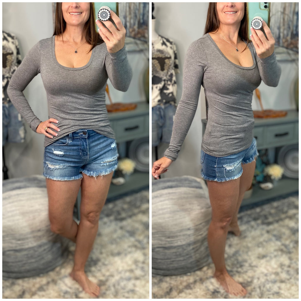 “Easygoing” Slimming Scoop Neck Low Cut L/S Tissue Basic Baby Shirt Top Sky Gray S/M/L