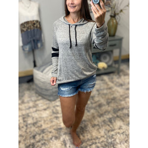 Sporty Athletic Hacci Contrast Sweater Knit Drawstring Hoodie Long Sleeve Gray